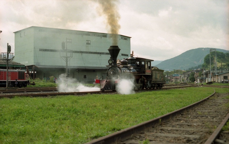 義経号(国鉄7100形蒸気機関車)